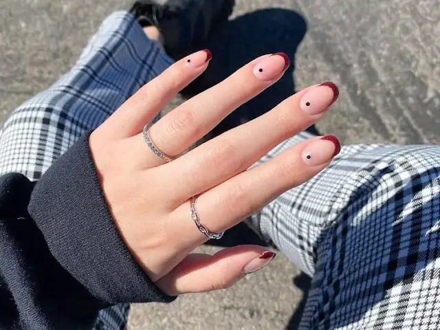 Cute little dot in the bottom of each nail