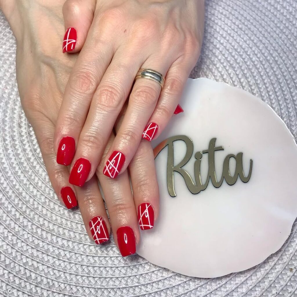 Short square nails
