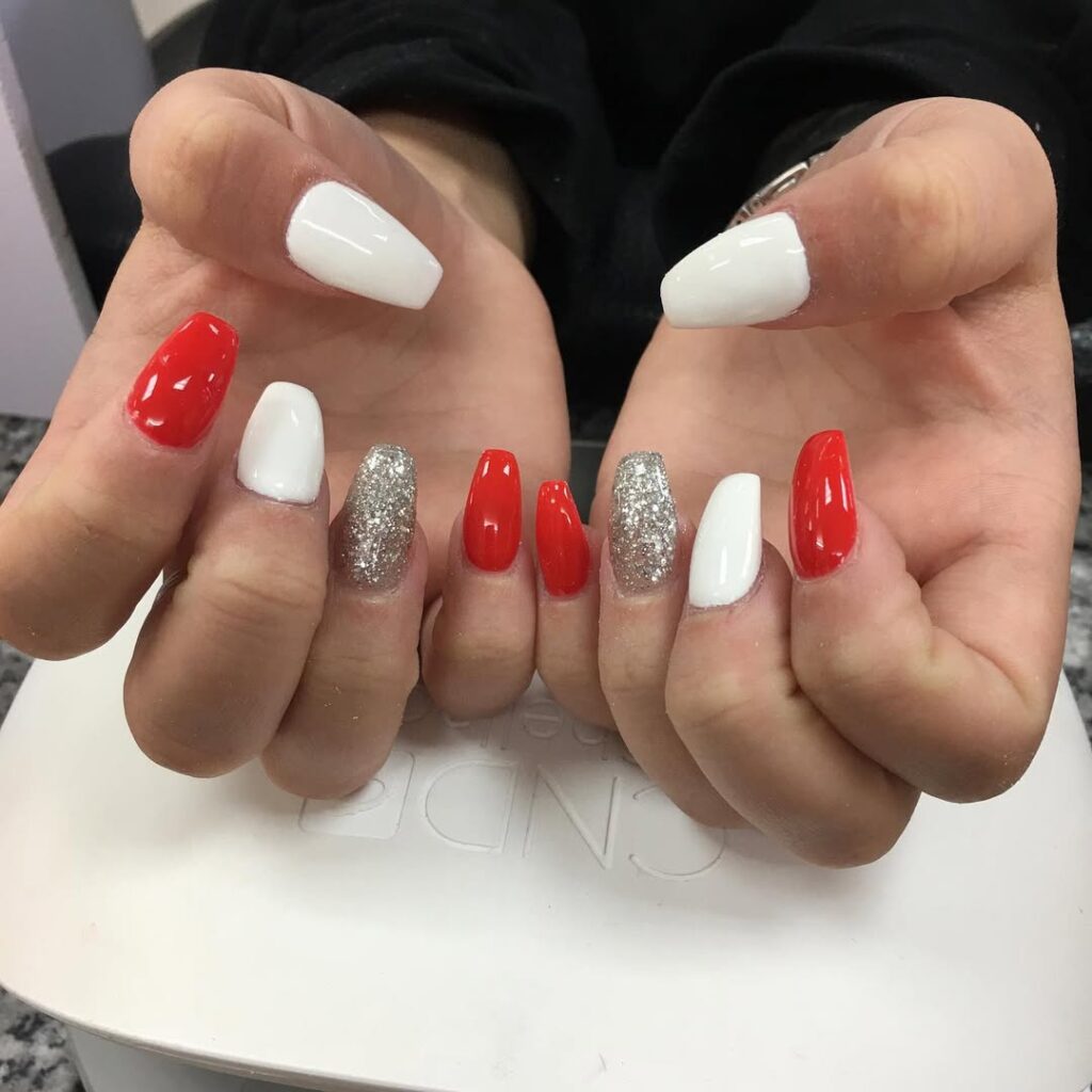 Simple nail design with glitter