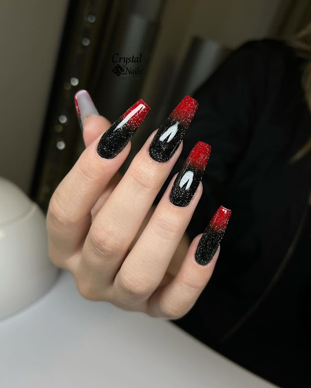 Glossy Red and black ombre nails