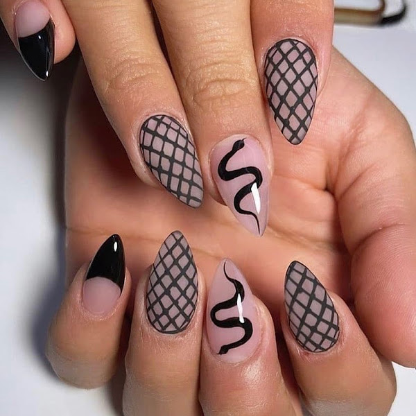 Snake themed black nail art