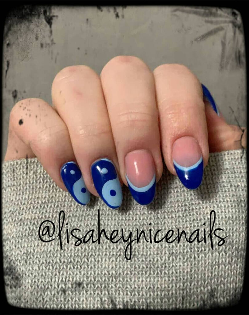 Yin Yang blue nails