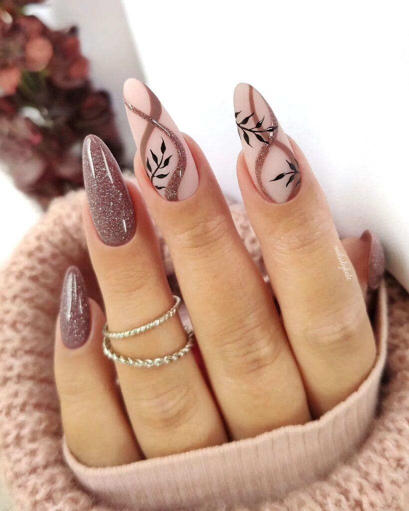 Fall leaves manicure