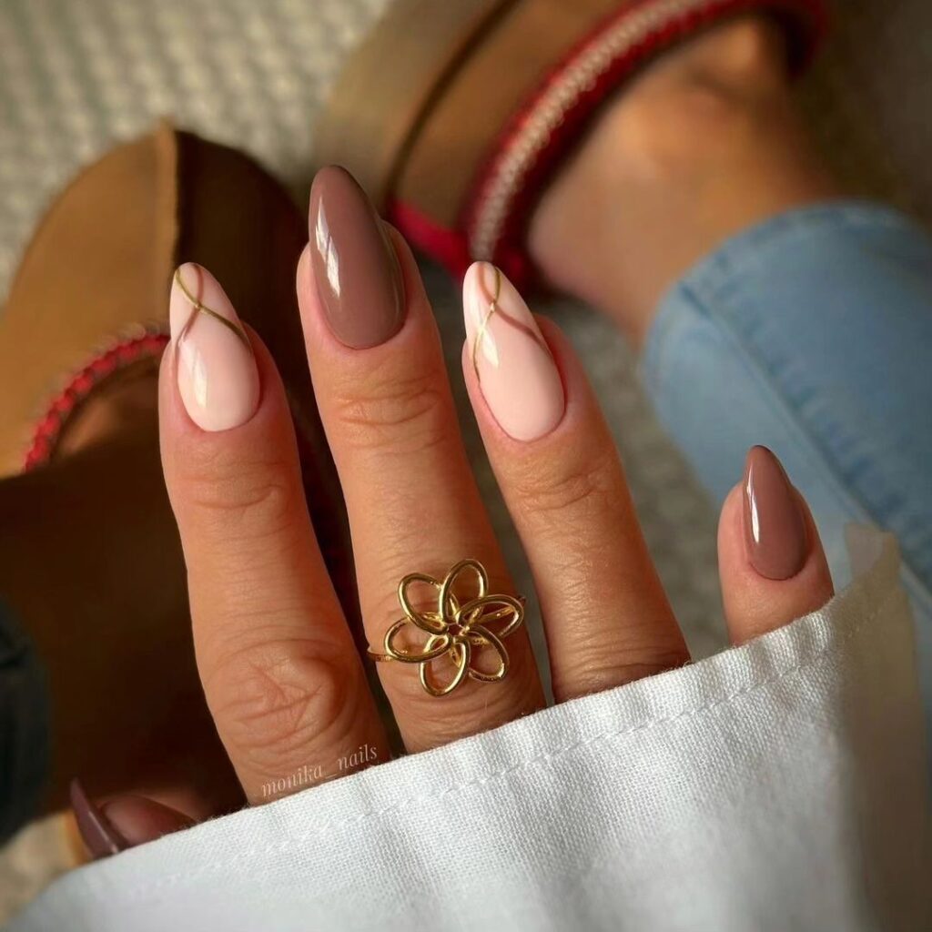 Minimal brown nails