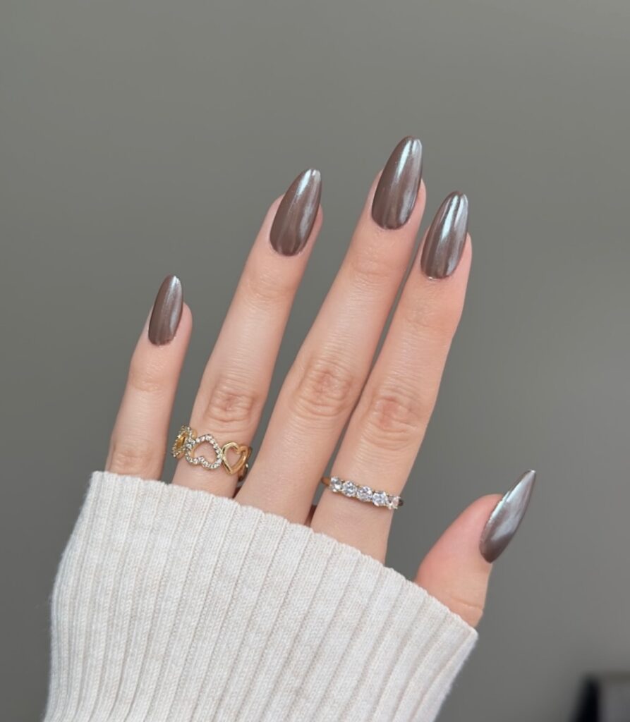 brown chrome nails