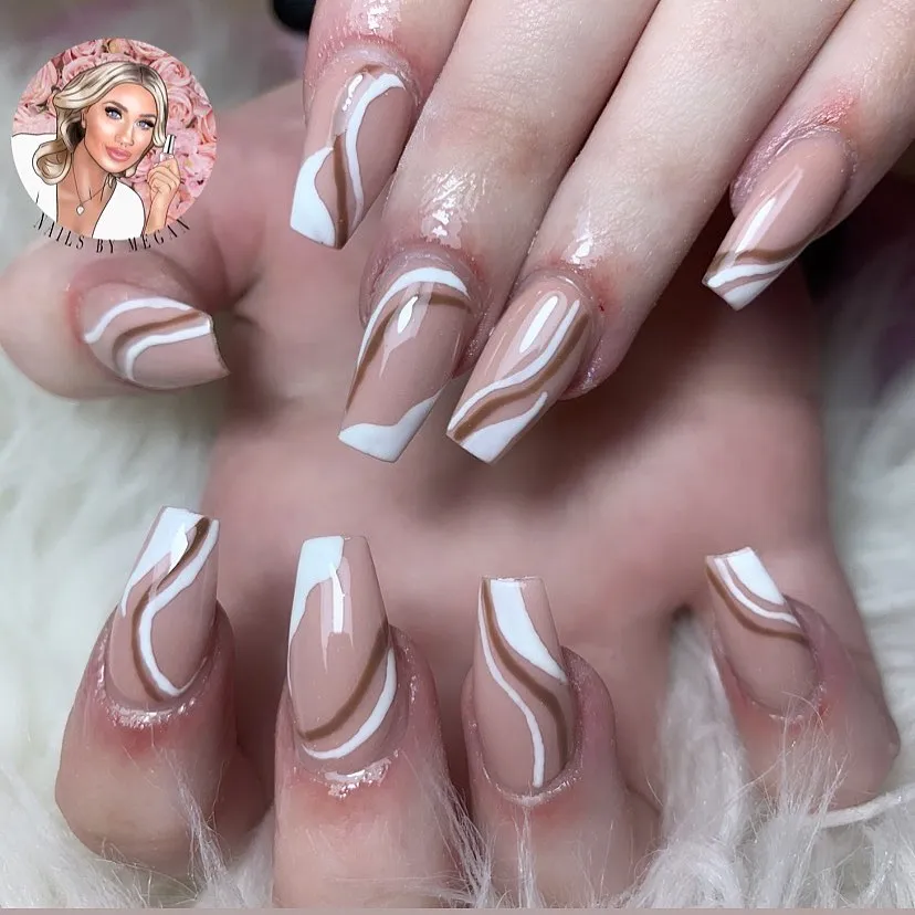 Brown and white retro trend boho nails