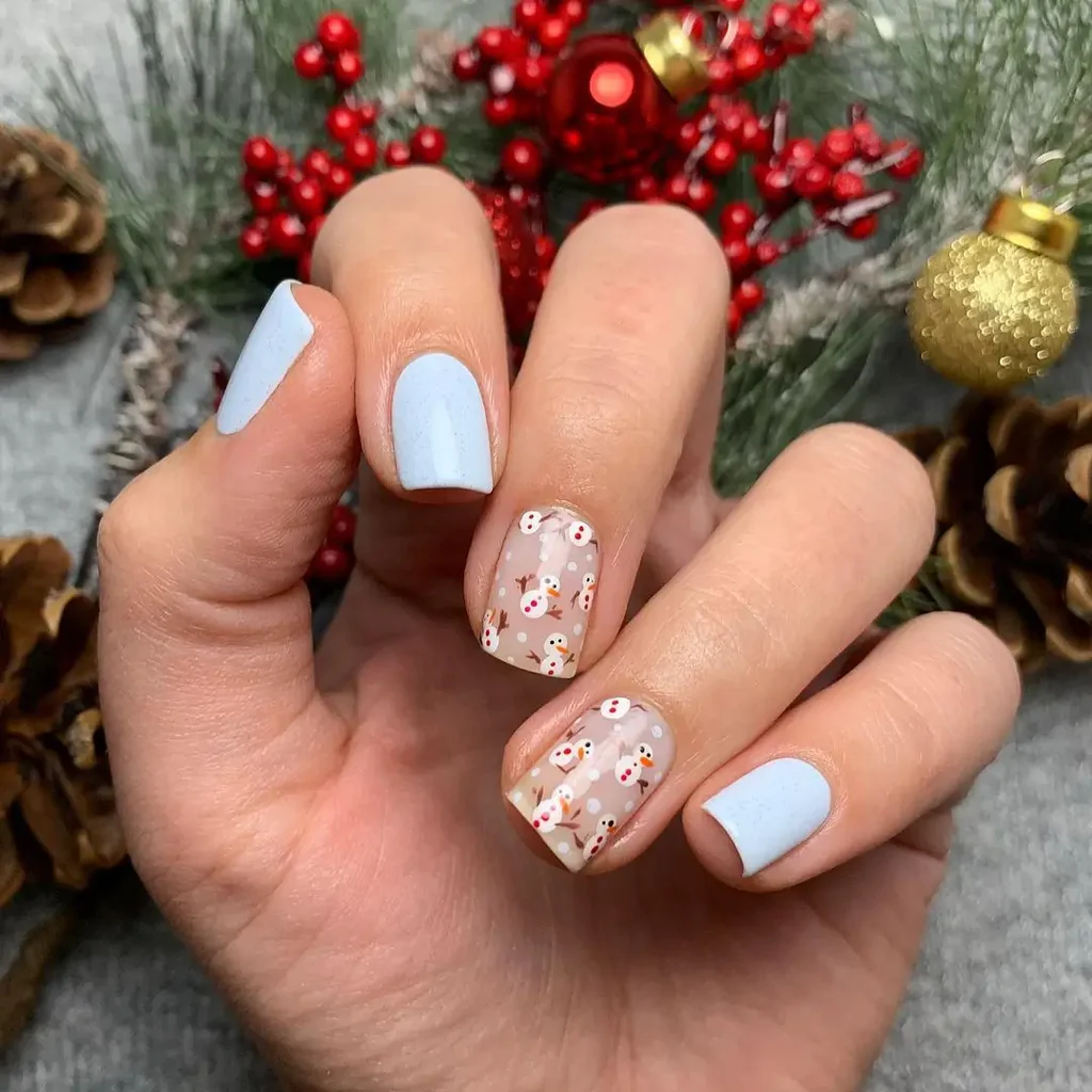 little snowmen all over nails