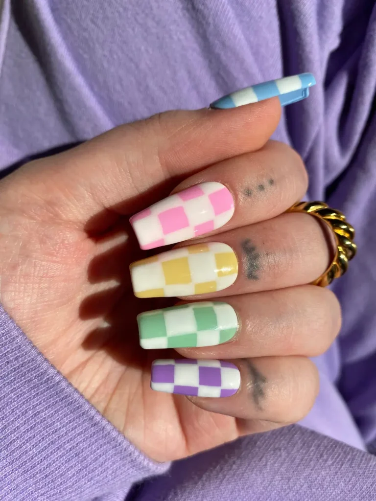 pastel checkered board nails