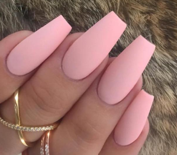 Matte pink coffin nails