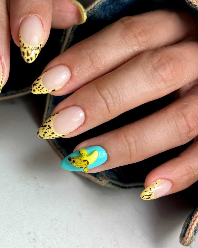 banana nail design