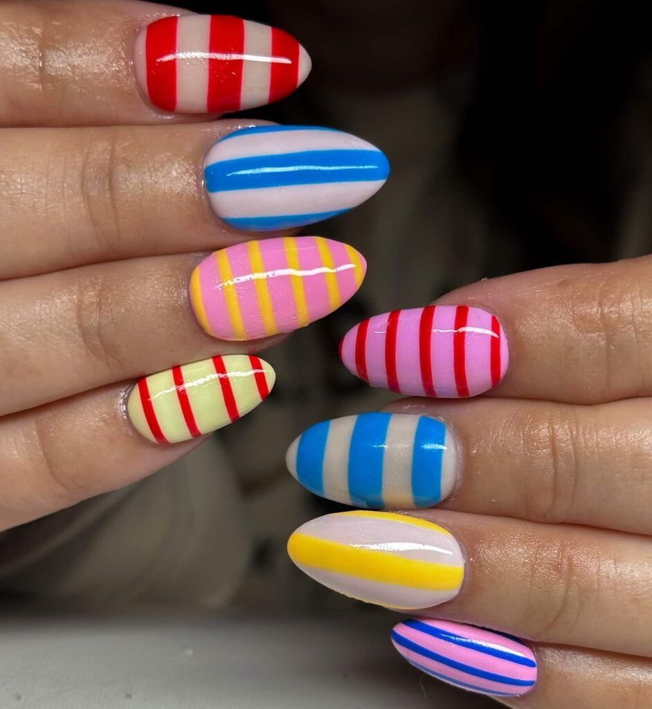 Colorful stripe nail art