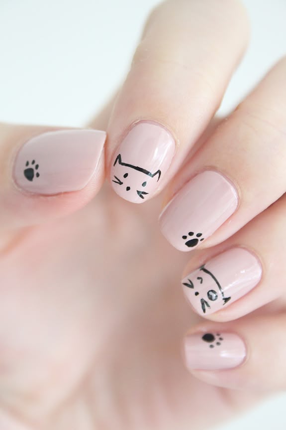 cute cat paw nails
