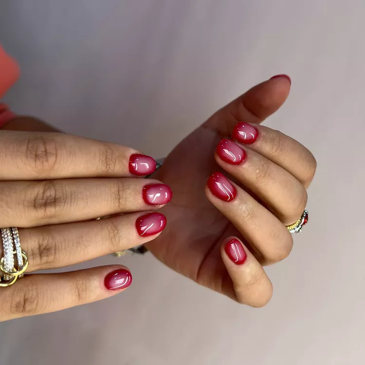 Short Round Aura Nails
